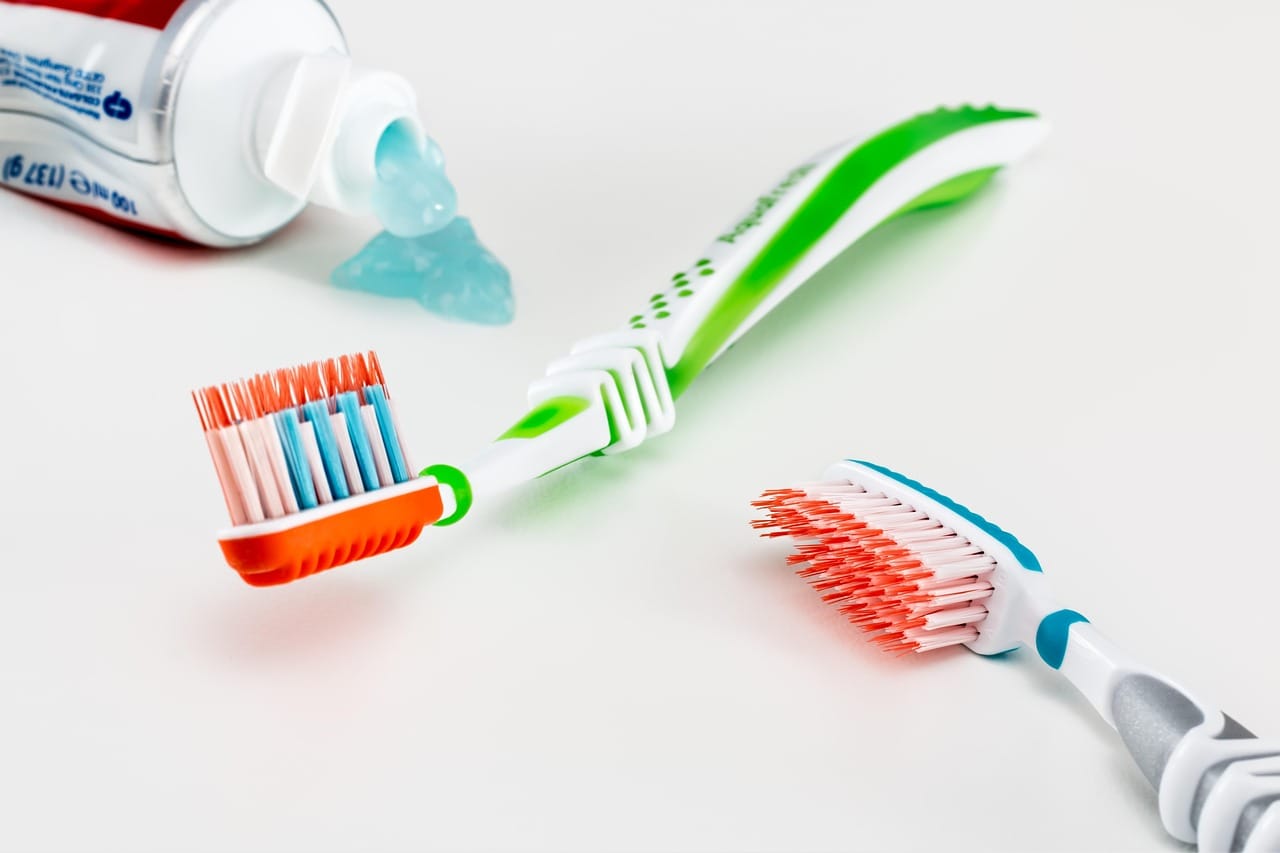 toothbrush, toothpaste, healthcare, oral hygiene, dental, health, dentist, ortho