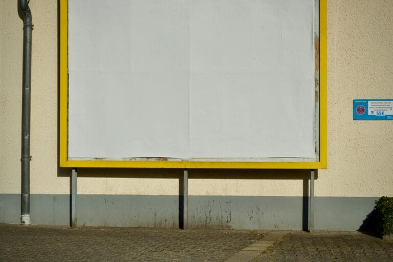 Propaganda Enganosa: Como Identificar e Denunciar