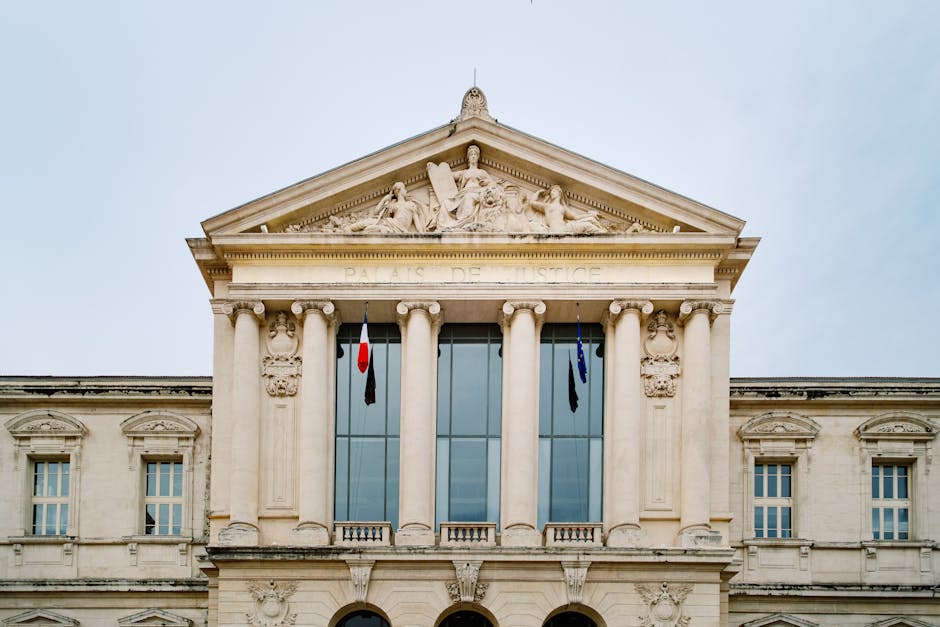 Reintegracao de Servidor Publico Demitido Ilegalmente 1 Fachada de tribunal para reintegracao de servidor