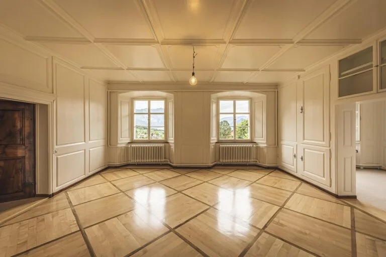 Taxa de Corretagem Imobiliária: quando é devida e quem deve pagar