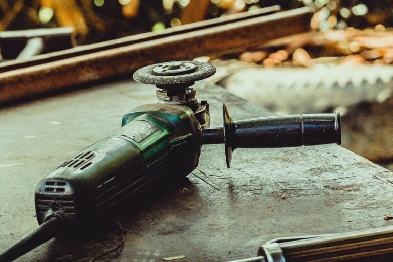 Retificação de Área de Imóvel: como corrigir a metragem no registro