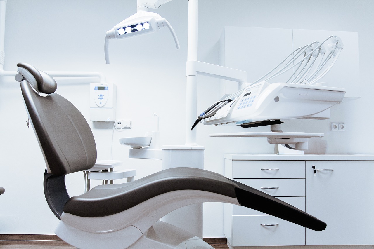 chair, dentist, dental, clinic, teeth, medical, dentist, dentist, dentist, denti