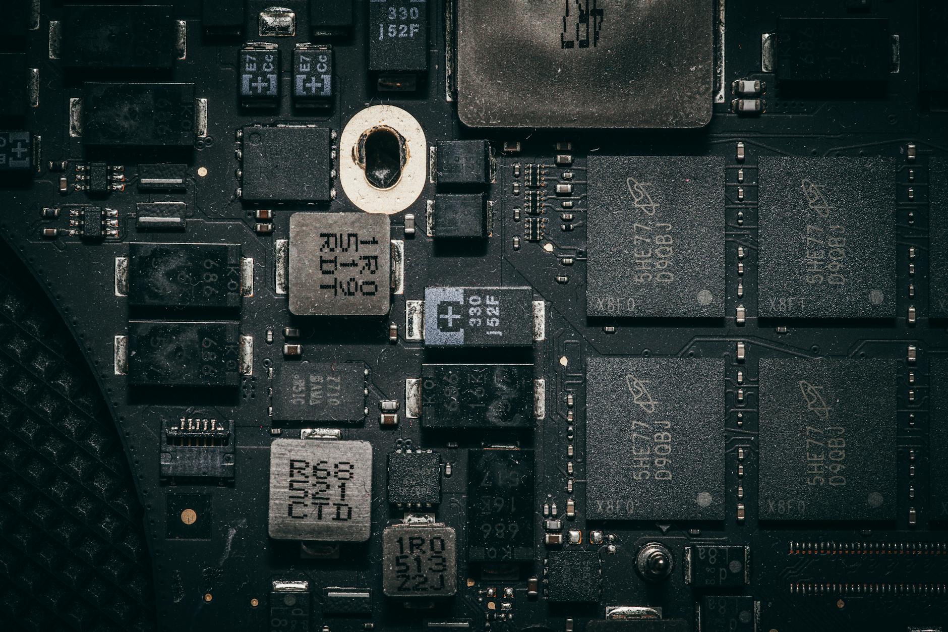 Contratos Digitais: Validade Jurídica e Cuidados em 2026 1 Imagem ilustrativa sobre direito digital