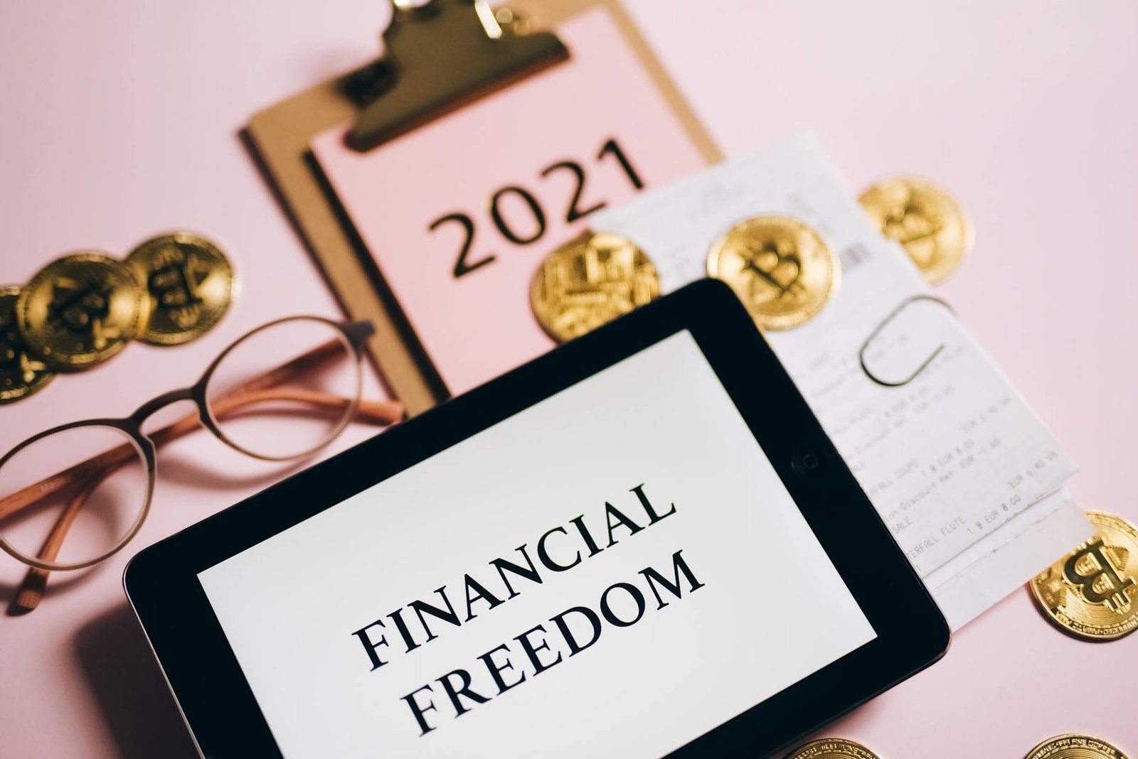 Fintech Previdenciário: Novos Modelos de Poupança para Aposentadoria 1 Fintech Previdenciário: Novos Modelos de Poupança para Aposentadoria