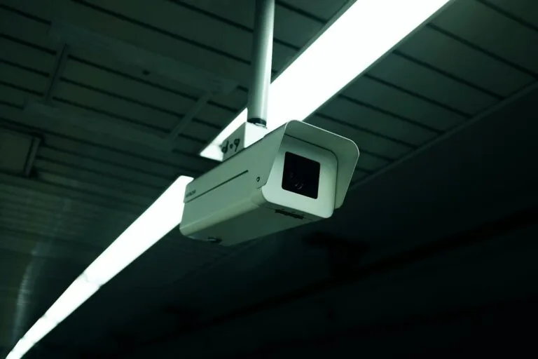 Crimes Cibernéticos: Invasão de Dispositivo e Fraudes