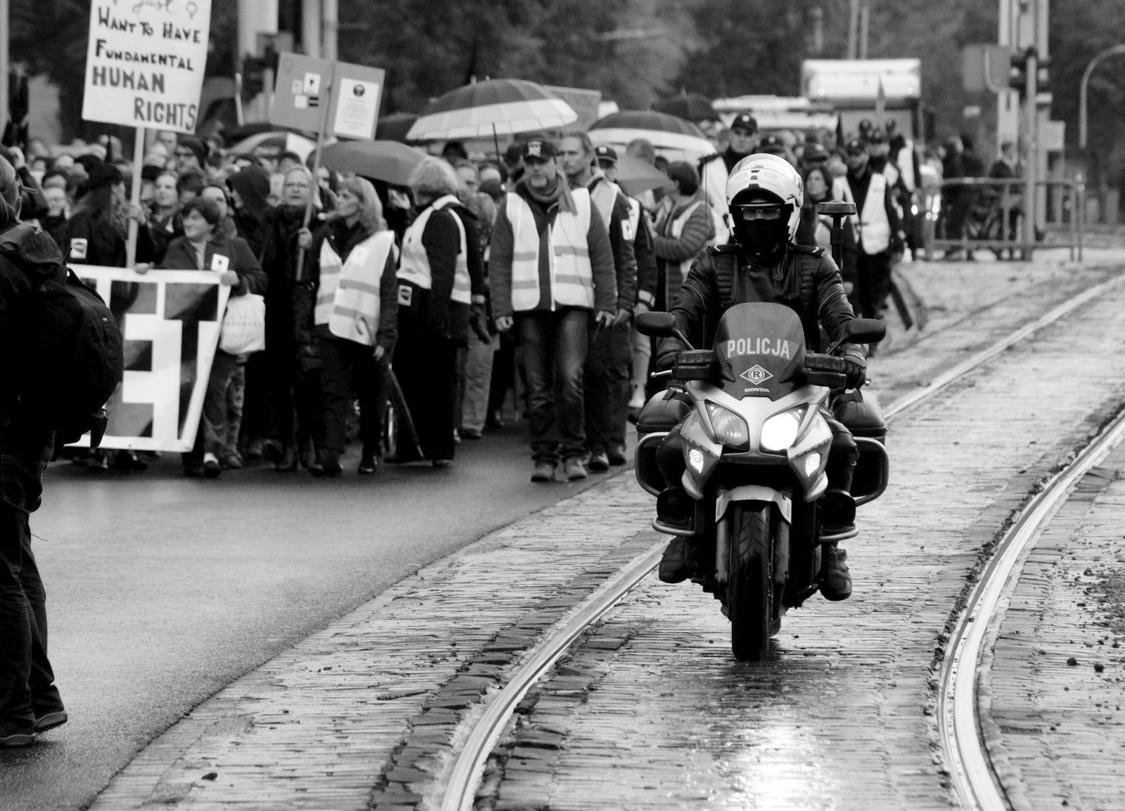 Princípio da Dignidade da Pessoa Humana na Constituição 1 Princípio da Dignidade da Pessoa Humana na Constituição — Direito Constitucional