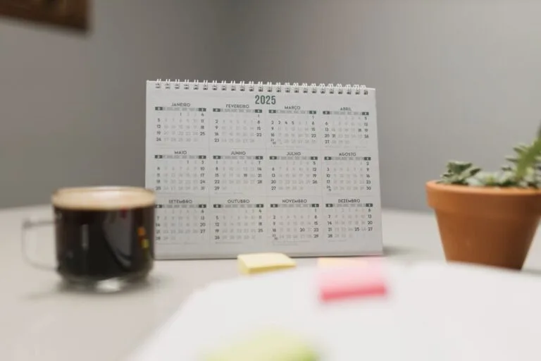 Prorrogação Automática Do Auxílio 6 Calendário representando prorrogação automática do auxílio por incapacidade