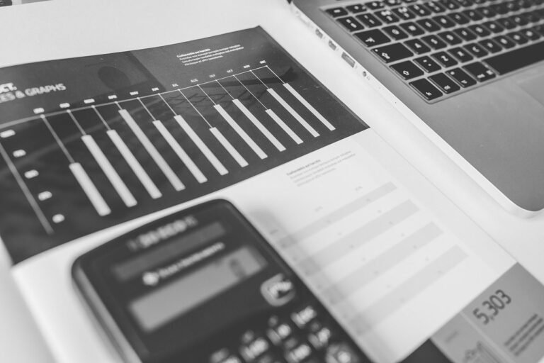 calculator, numbers, accounting, charts, graphs, finance, macbook, laptop, computer, techn