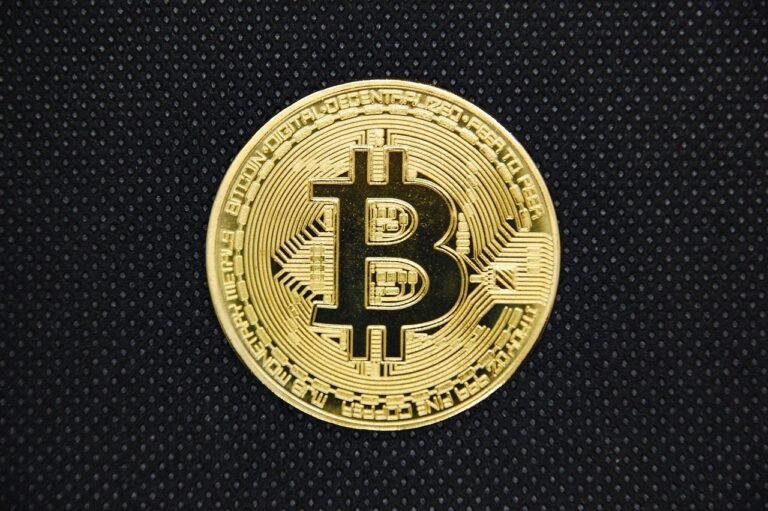 Ilustração sobre regulamentação criptoativos brasil
