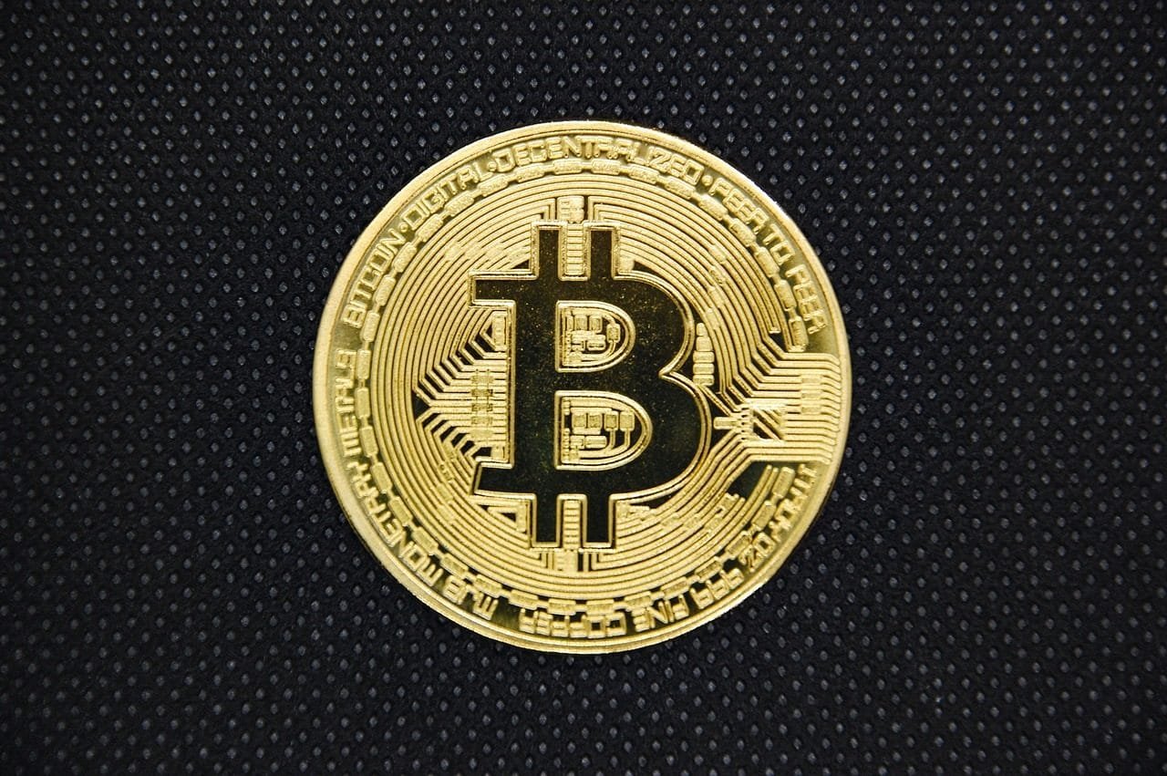 Ilustração sobre regulamentação criptoativos brasil