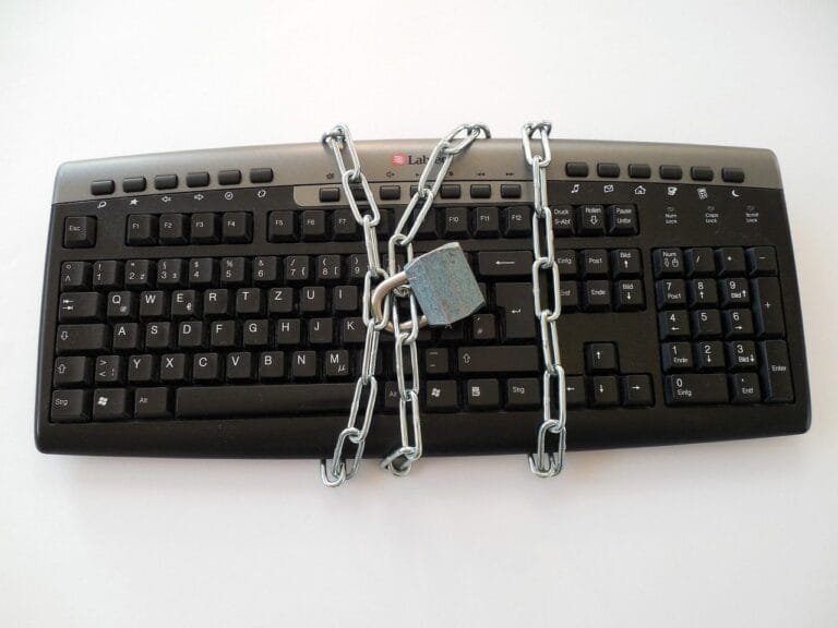keyboard, secure, privacy policy, castle, padlock, chain, protect, computer, access, data 