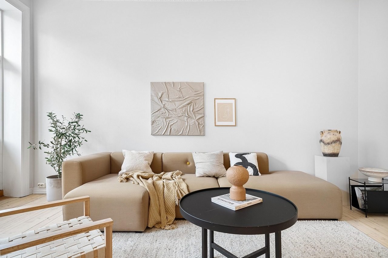 real estate, sofa, living room, table, interior, house, luxury, floor, wooden, chair, deco
