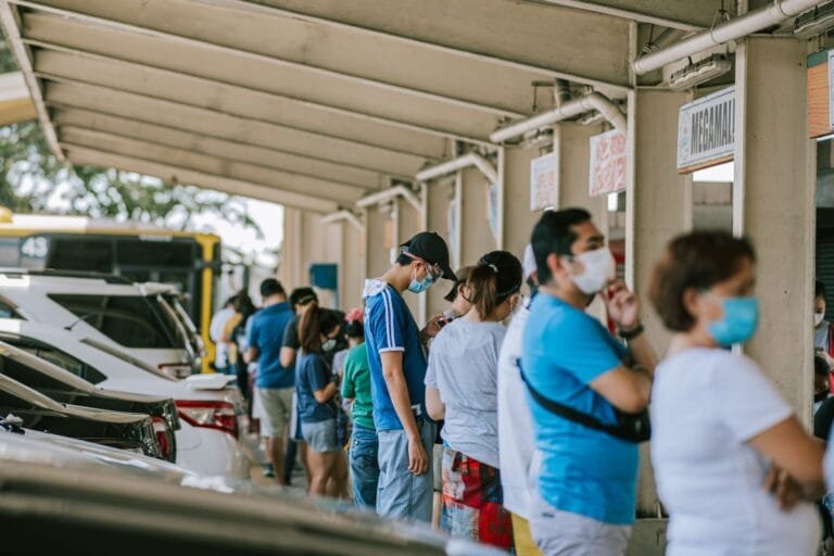 Imagem ilustrativa: INSS institui Fila Única Nacional para distribuir pedidos de benefício entre servidores de todo o pa