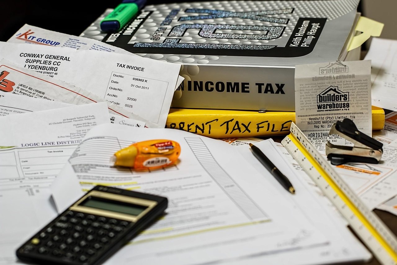 income tax, calculation, calculate, paperwork, tax, income, finance, calculator, financial