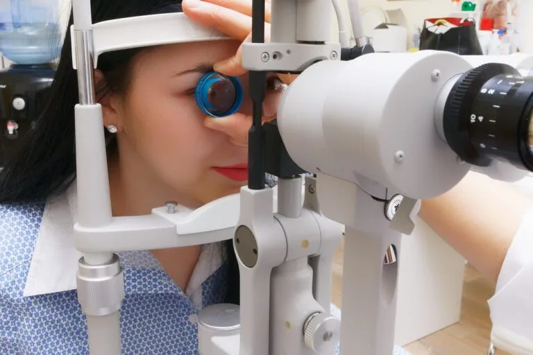 eye check, optometry, doctor, optician, examination, ophthalmology, healthcare, eyeglasses