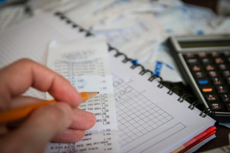 money, bills, calculator, to save, savings, taxes, business, money, calculator, calculator, savings, taxes, taxes, taxes