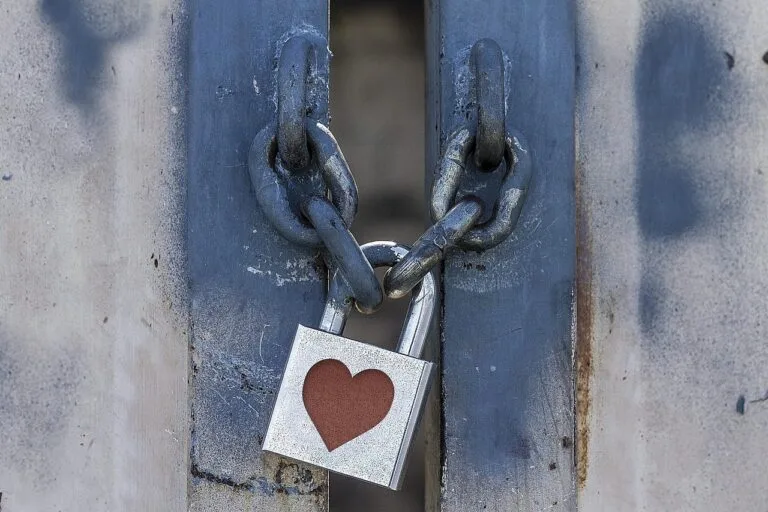 lock, padlock, heart, metal, grunge, spray paint, metallic, gate, closed, privacy, locked,