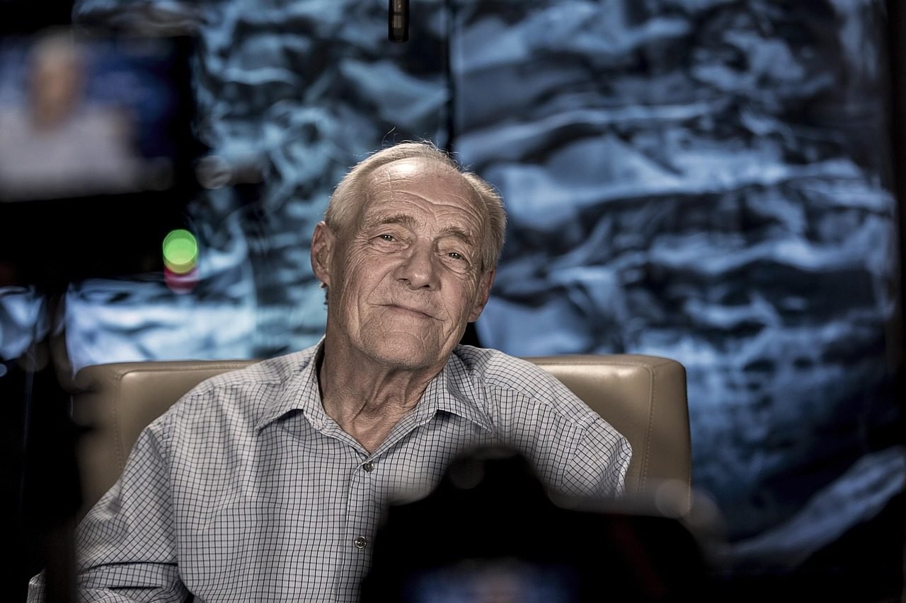 elderly, man, old, person, portrait, sitting, blue elderly, elderly, elderly, elderly, eld