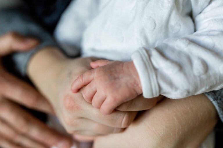 Pensao alimenticia: criterios para fixar, revisar e exonerar o valor 4 family, mother, father, child, infant, together, love, family, family, family, family, fam